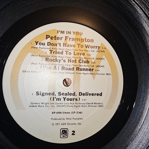 vintage 1977 vinyl record album titled "I'm In You" by Peter Frampton. - Picture 8 of 9